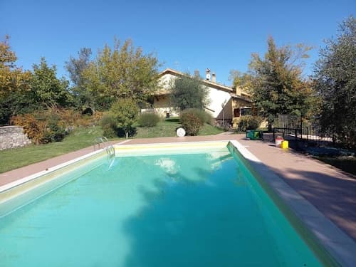 Sale! Beautiful 2-bed Apartment With Pool Access