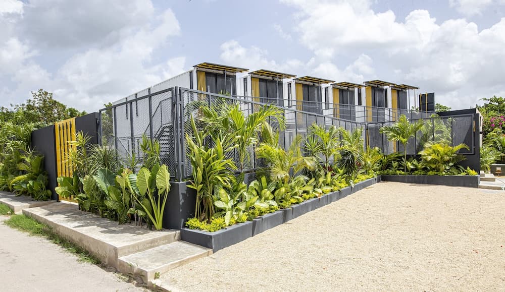 Containers Bacalar