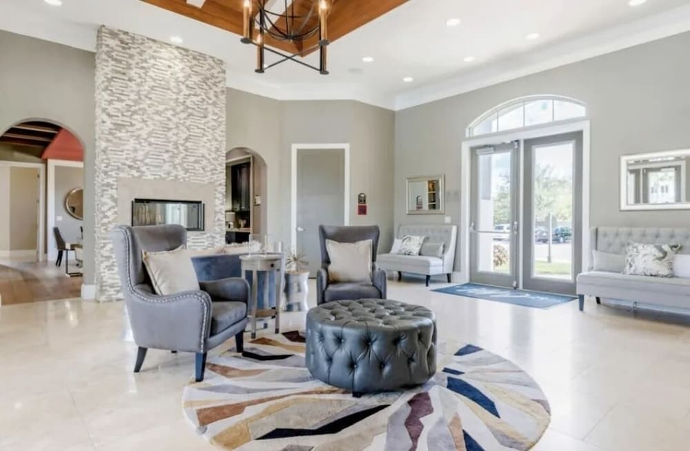 Cozy Kingdom Retreat