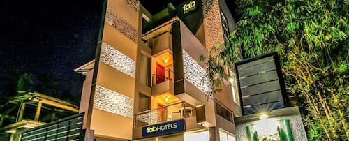 FabHotel Casa Kiara With Pool Side Bar, Calangute