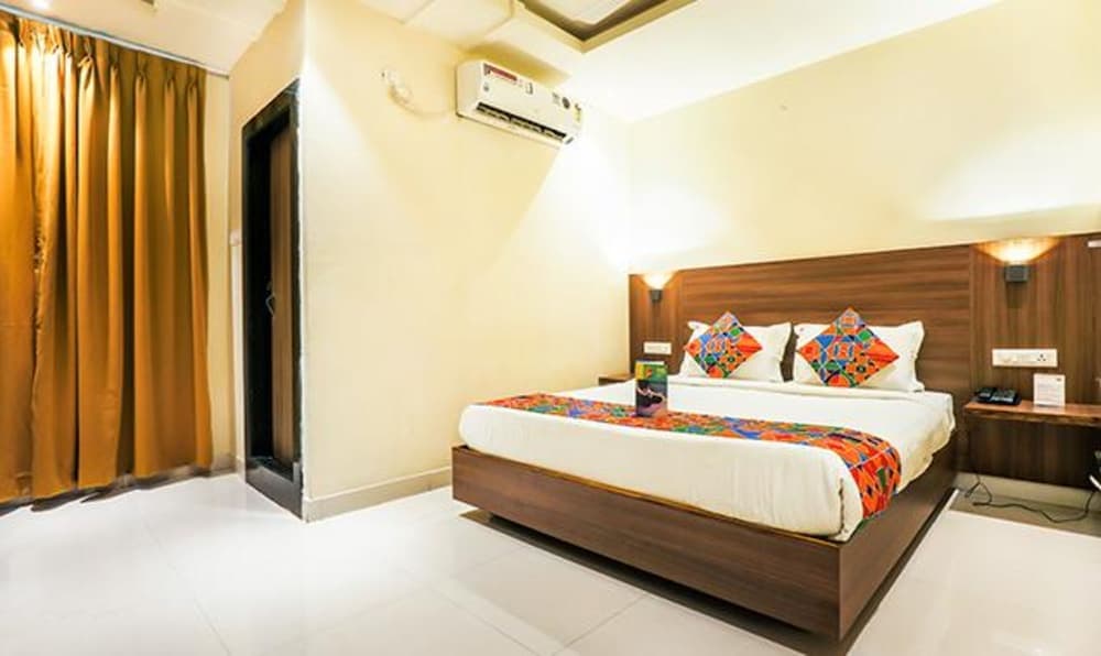 Fabhotel Rr Grand