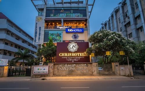 FabHotel Chris - Whitefield near KTPO & ITPL