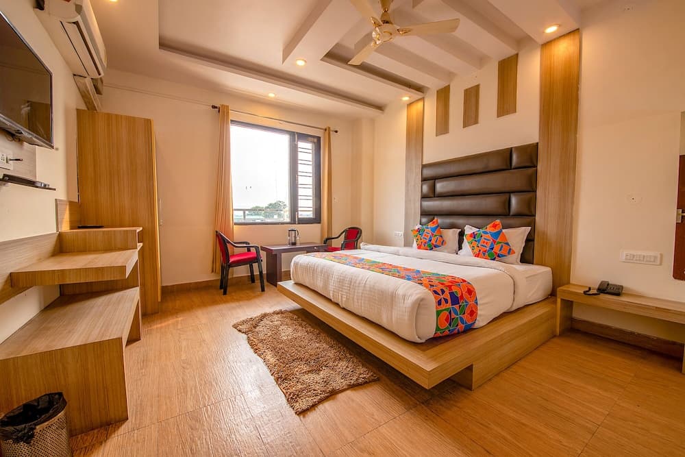 Fabhotel As Residency