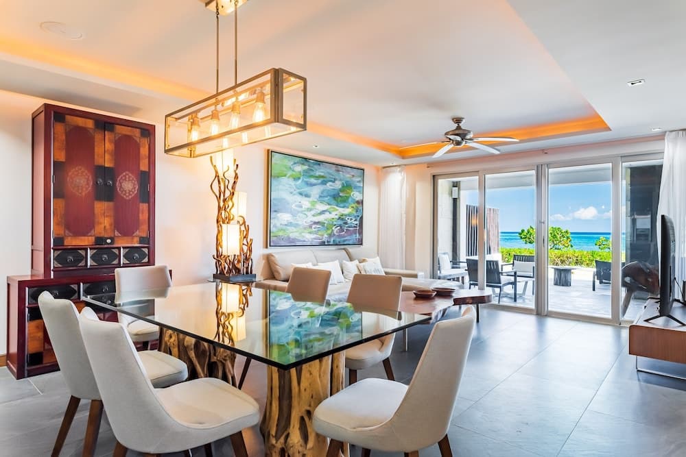 Casa Pescadores 102 Norte 2 Bedroom Condo by RedAwning