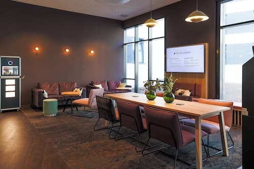 Holiday Inn - the niu, Wave Karlsruhe Oststadt by IHG