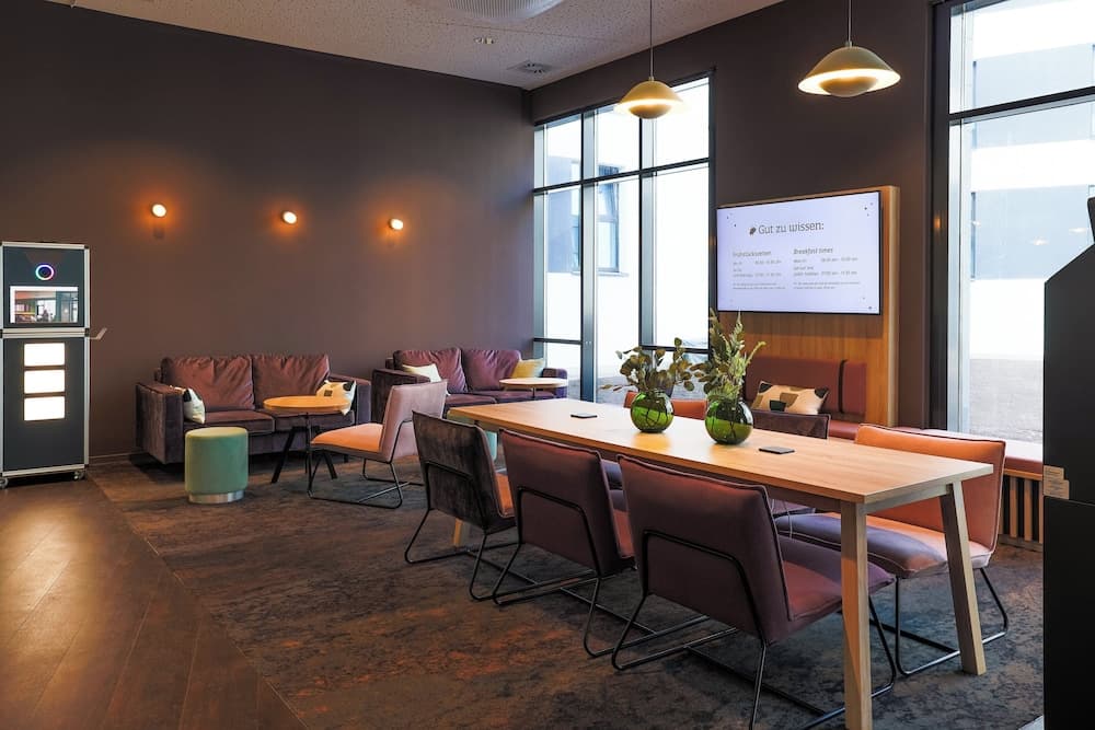 Holiday Inn – the niu, Wave Karlsruhe City Park by IHG