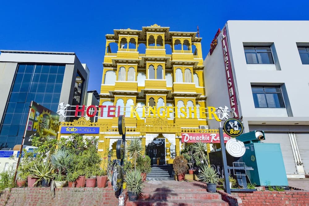 Fabhotel Prime Kingfisher