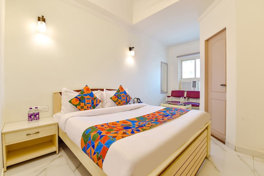 Fabhotel The Tulip Regency