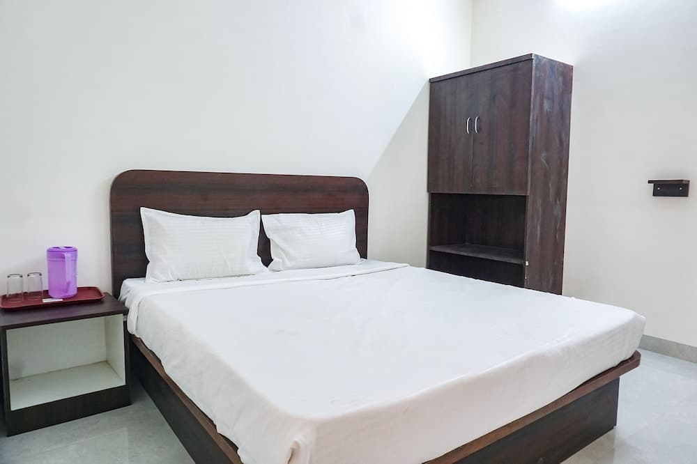 Fabhotel Gargi Galuxe