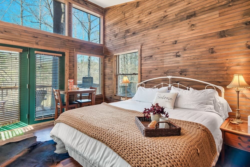 Rivers Edge Treehouses