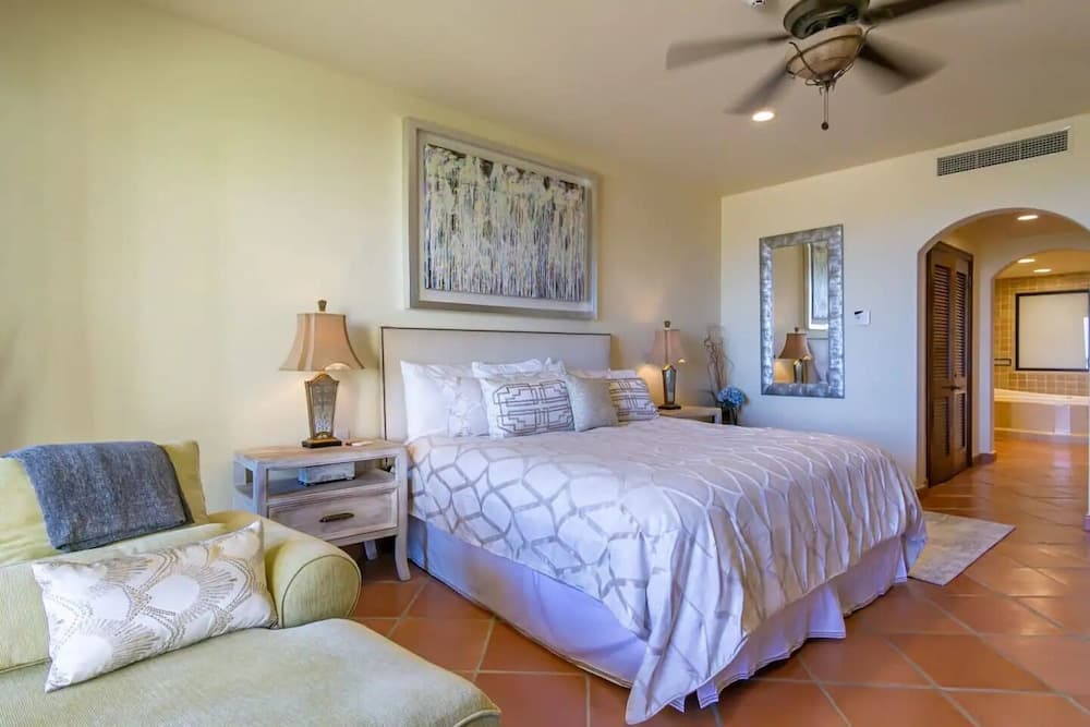 Luxury retreat in Cabo del Sol golf and beach community