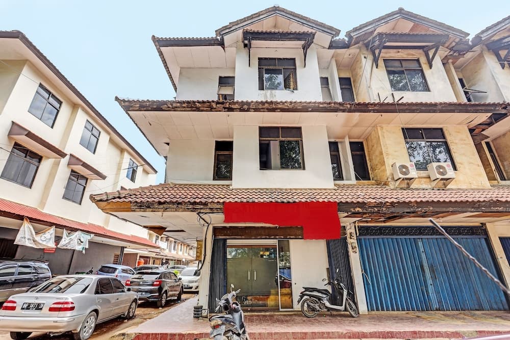 SPOT ON 92167 Jodoh Stay SyariahNearPelabuhan Feri Harbor Bay