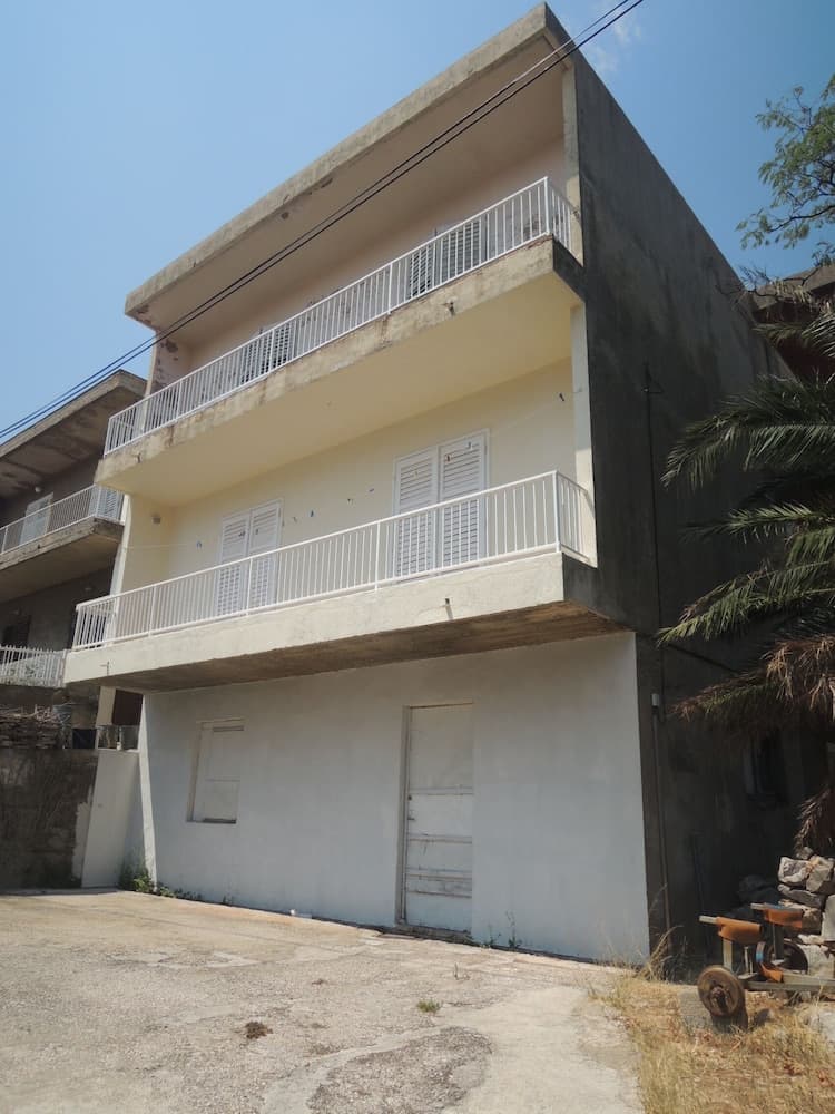 Apartment with balcony Nike