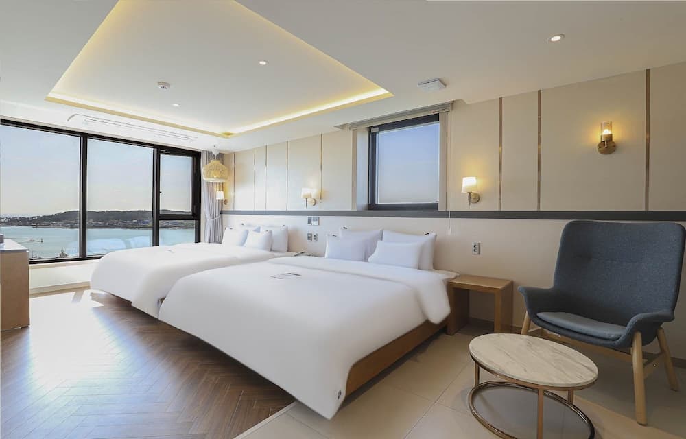 H AVENUE HOTEL GIJANG ILGWANG