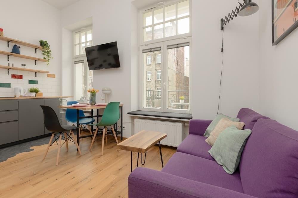 Apartment Warsaw's Praga by Renters