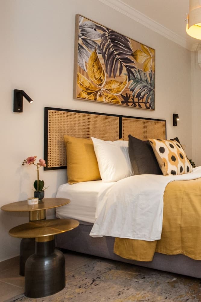 The Kipseli Suite Sophisticated Cozy apt