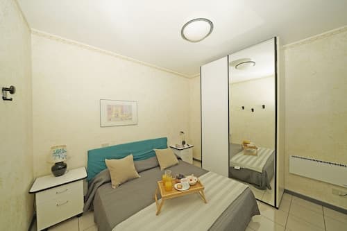 Il Porticciolo P1-12 by Wonderful Italy