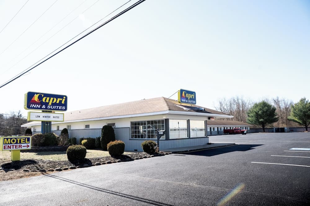 Capri inn and Suites