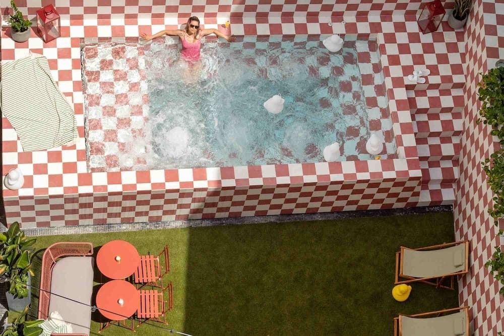 Upon Angels - Adults Only