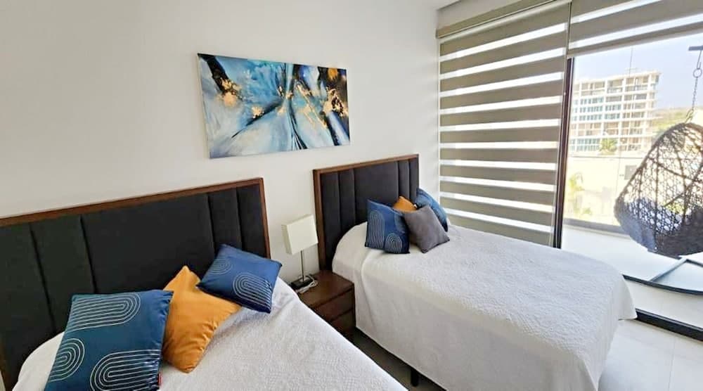 Condo Aria Ocean 501 by Kivoya