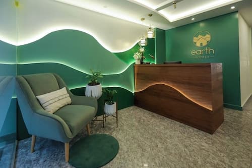 Earth Hotels