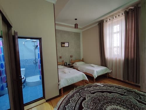 Naqshband Craft Center & Hotel