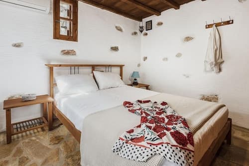 Naxos Alyko Traditional Vacation House Mitatos