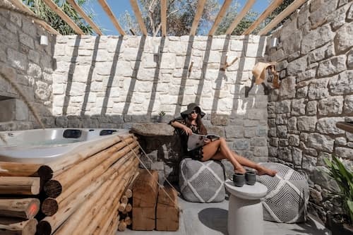 Naxian Serenity Suites