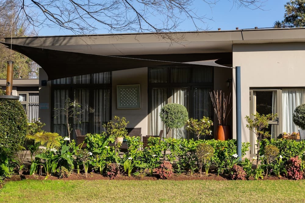 Glen Maine Guest House