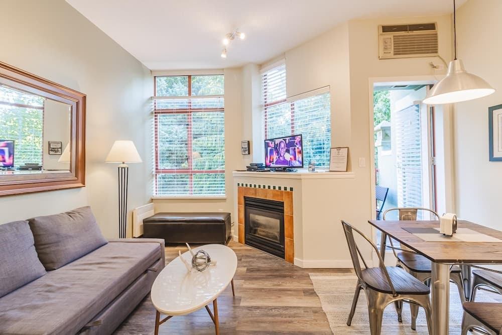 Elevate Vacation Alpenglow Lodge - In the Spirit #304