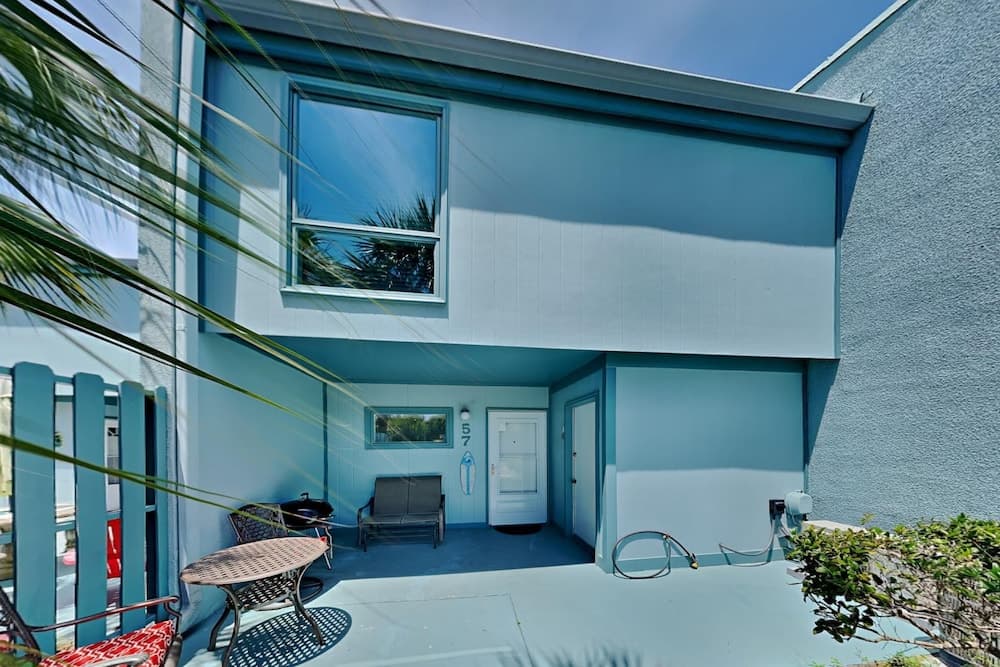 Sunnyside Beach & Tennis Resort #57