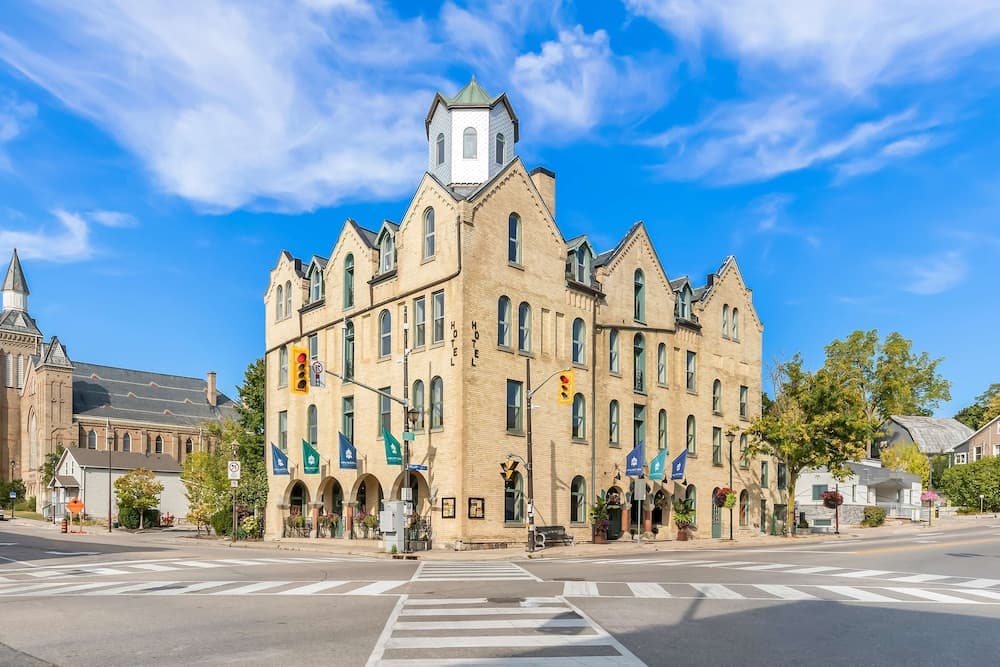 The Arlington Hotel, Bw Signature Collection