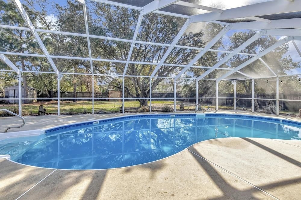 Bayou Breeze 4 Bedroom Home by RedAwning