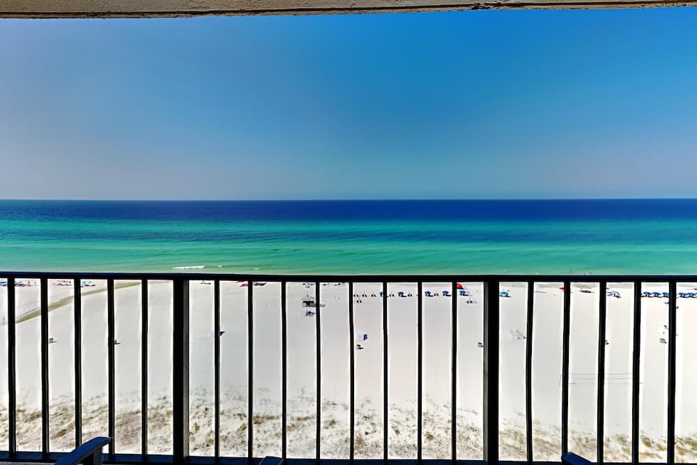 Edgewater Tower III #1109