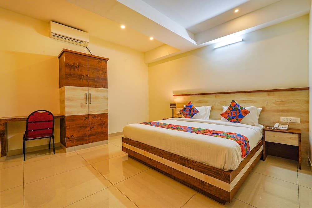 FabHotel Shakthi Suites