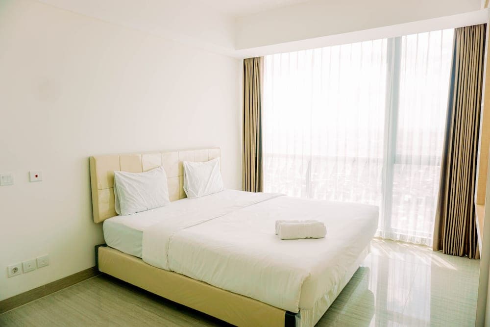 Spacious And Elegant 2Br At 35Th Floor Hillcrest House Apartment