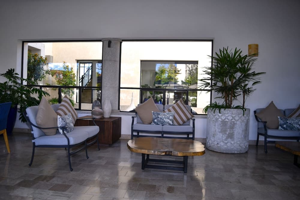 Lobi dinlenme salonu