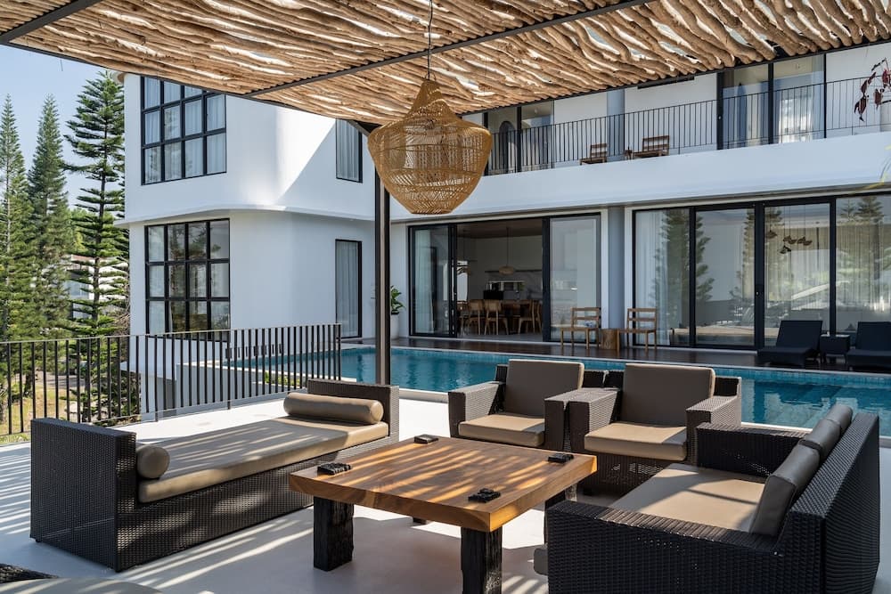 Sunset City View Villa 5 BR with a Private Pool