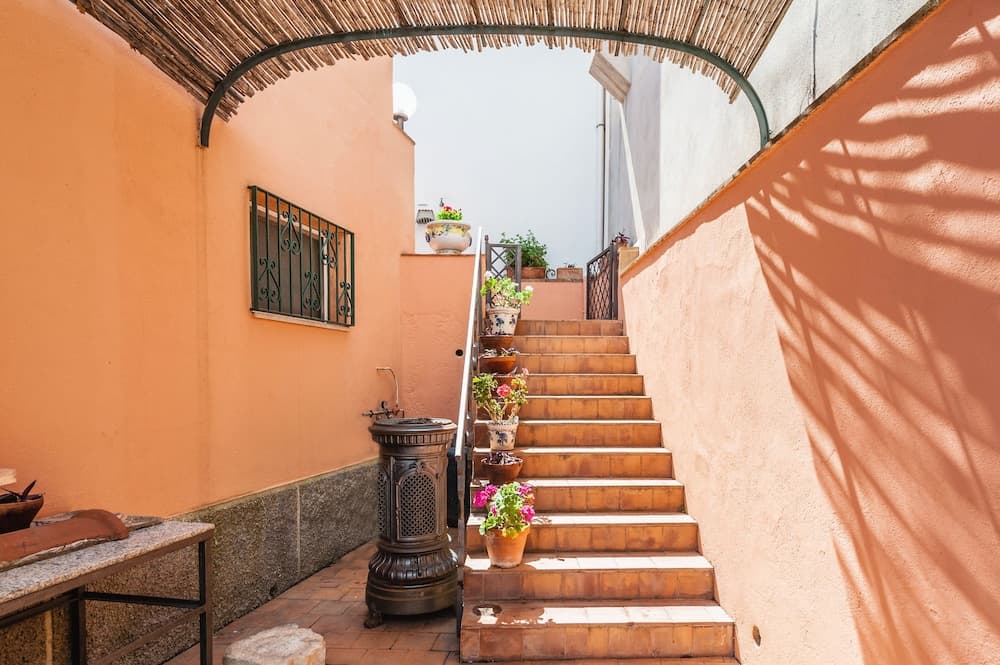 Casetta Amelia Apts by Wonderful Italy