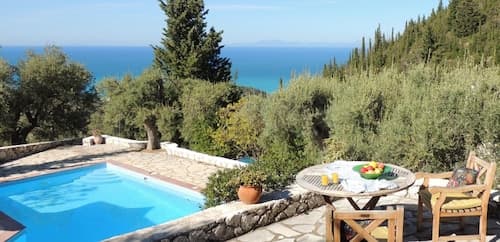 Villa Kiparissi - Agios Nikitas Villas