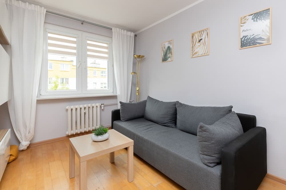 Cozy Apartament Redłowo by Renters