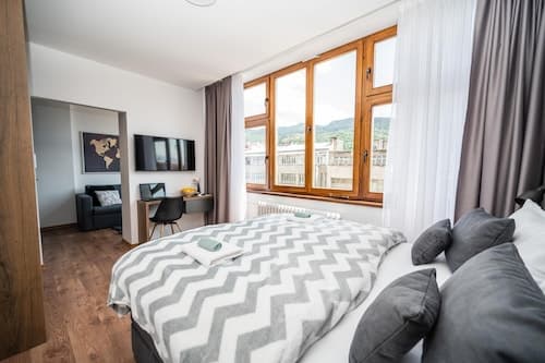 Modern and Bright Duplex - Main Street