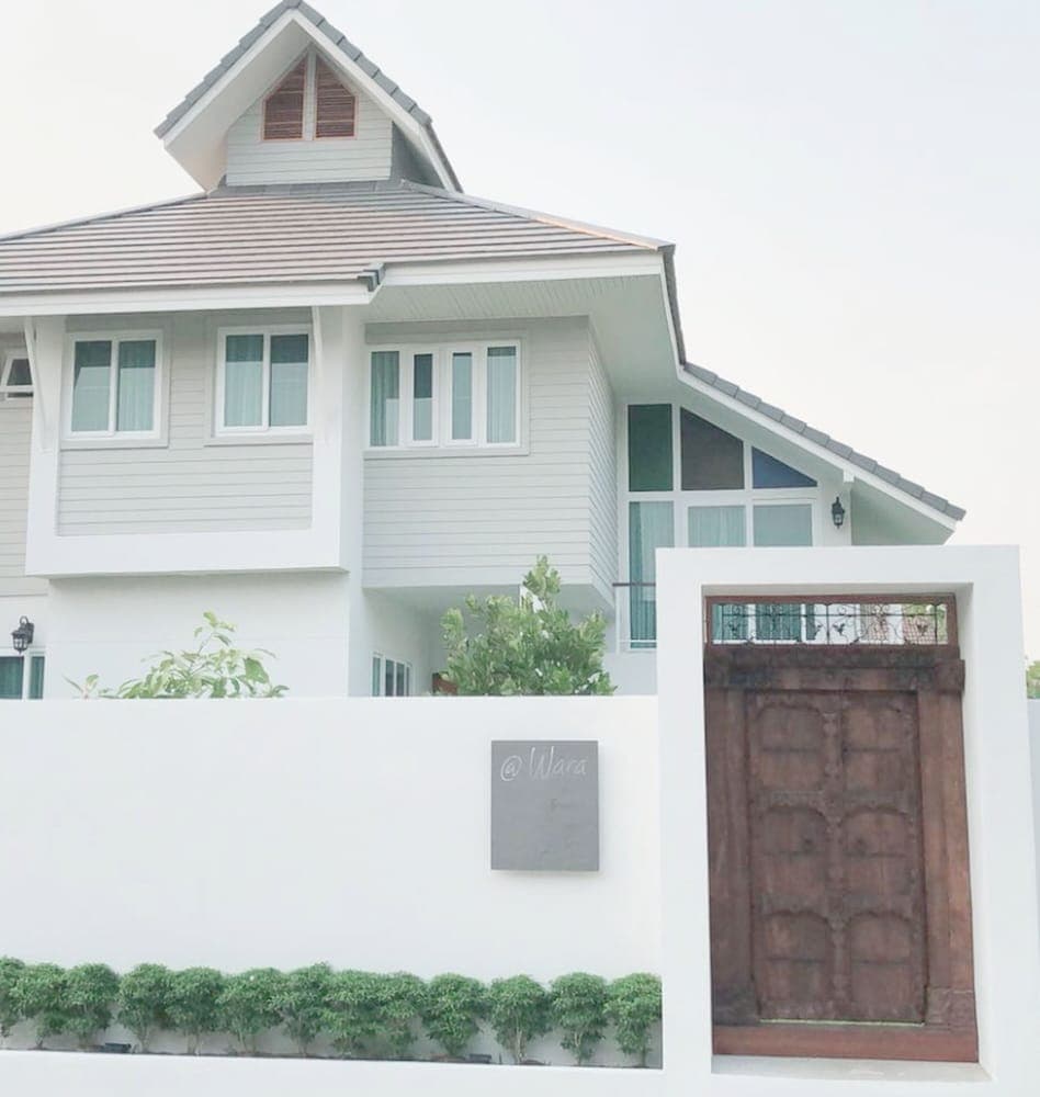 At Wara Bed And Breakfast