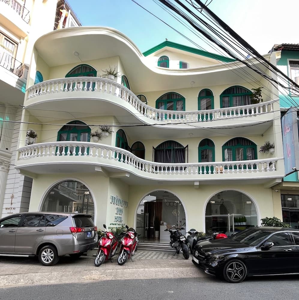 Tuong Vy Dalat Central