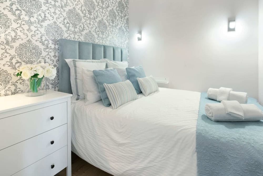 Charming Bright Apartment in Lisbon