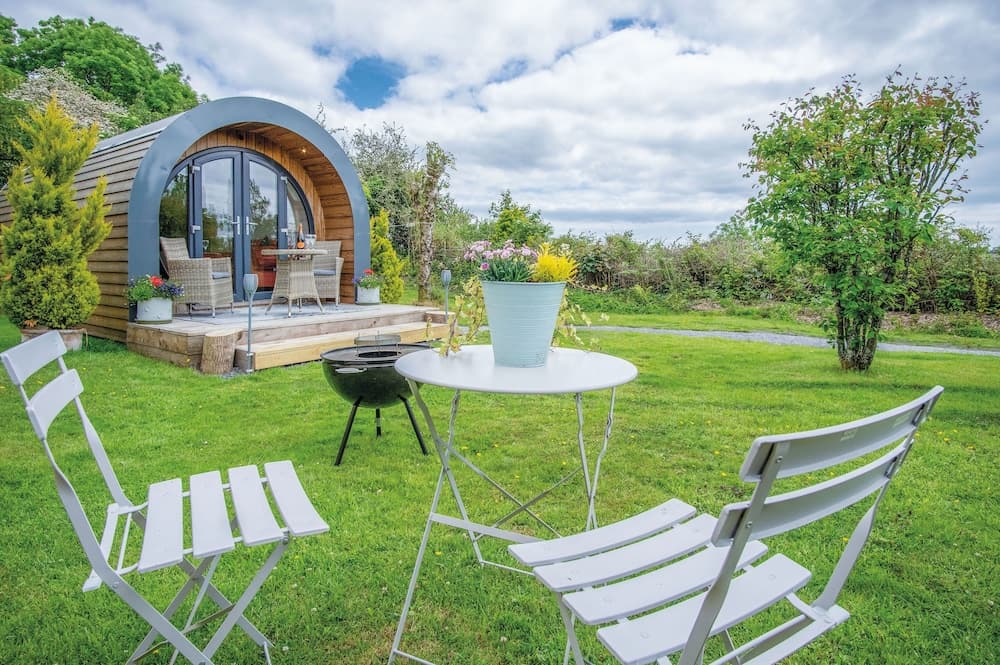 Woody's - 1 Bedroom Pod - Cold Inn