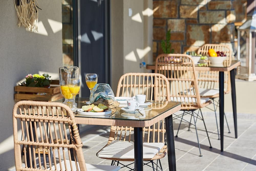 Konaklama yerinin ön cephesi