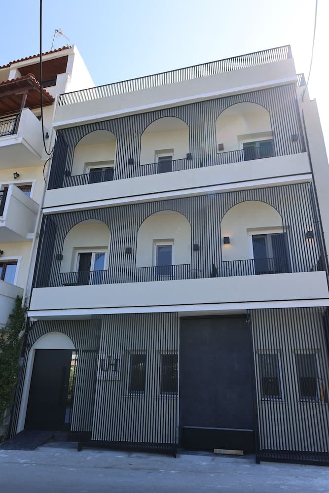 Up Hill Unique Boutique Hotel