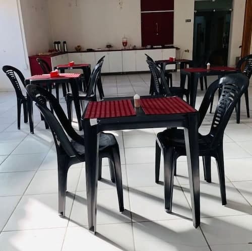 HOTEL PRESIDENTE