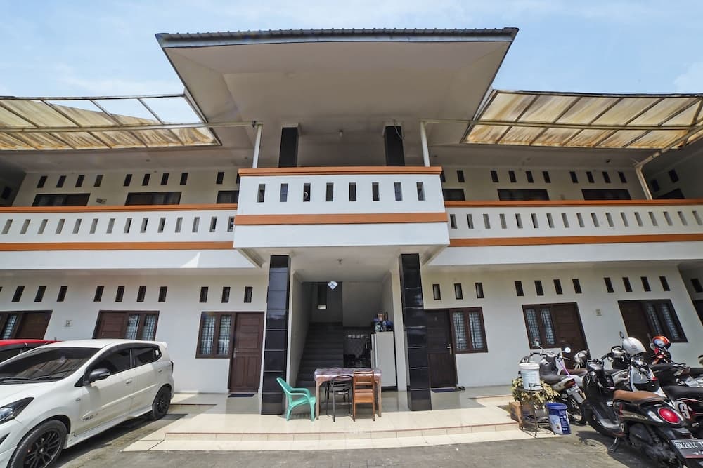 OYO 90751 Graha Sei Batugingging